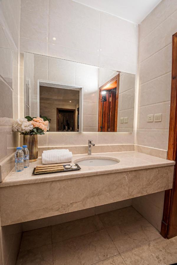 Safwa Taiba Suite اجنحة صفوة طيبه Medina Exterior photo